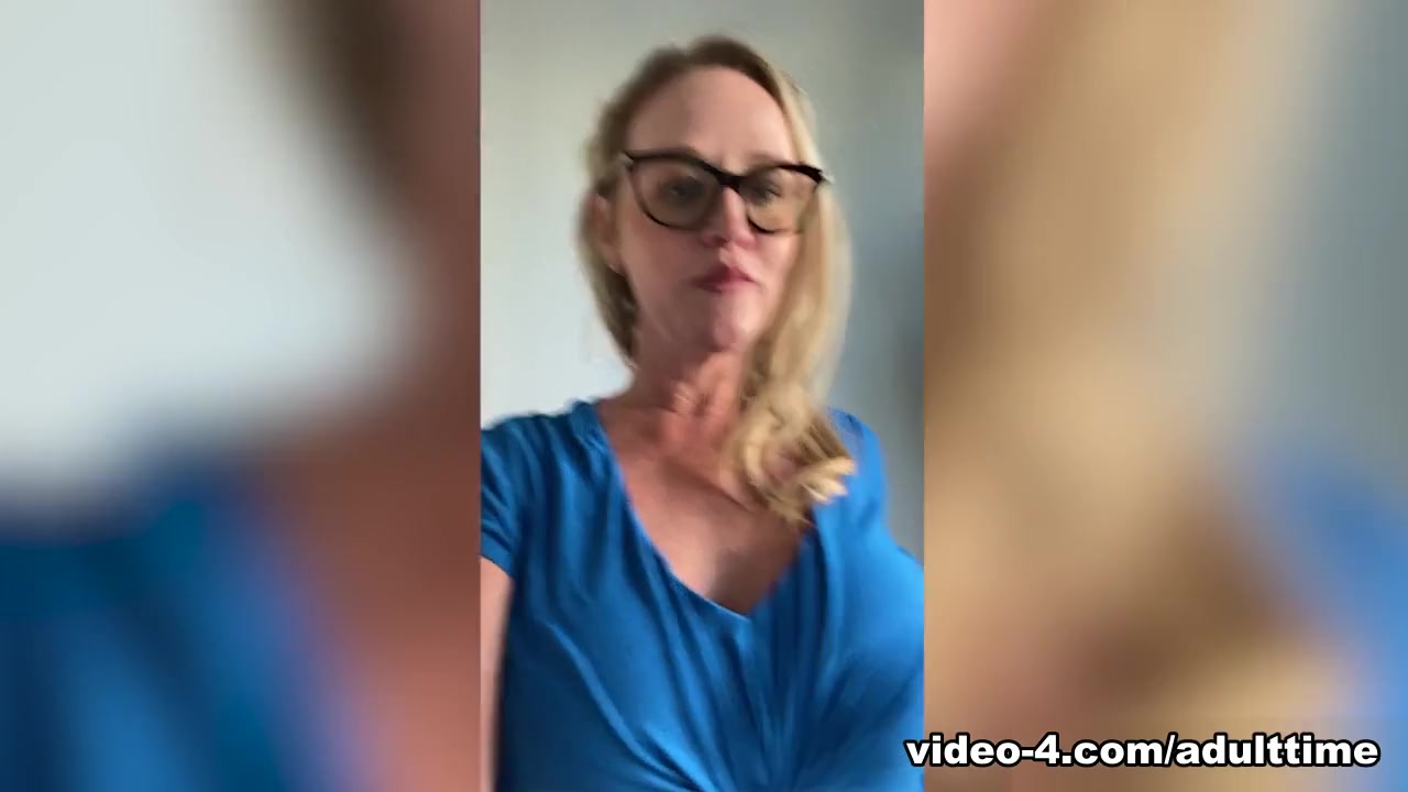 Dee Siren in Sharing The Hotwife