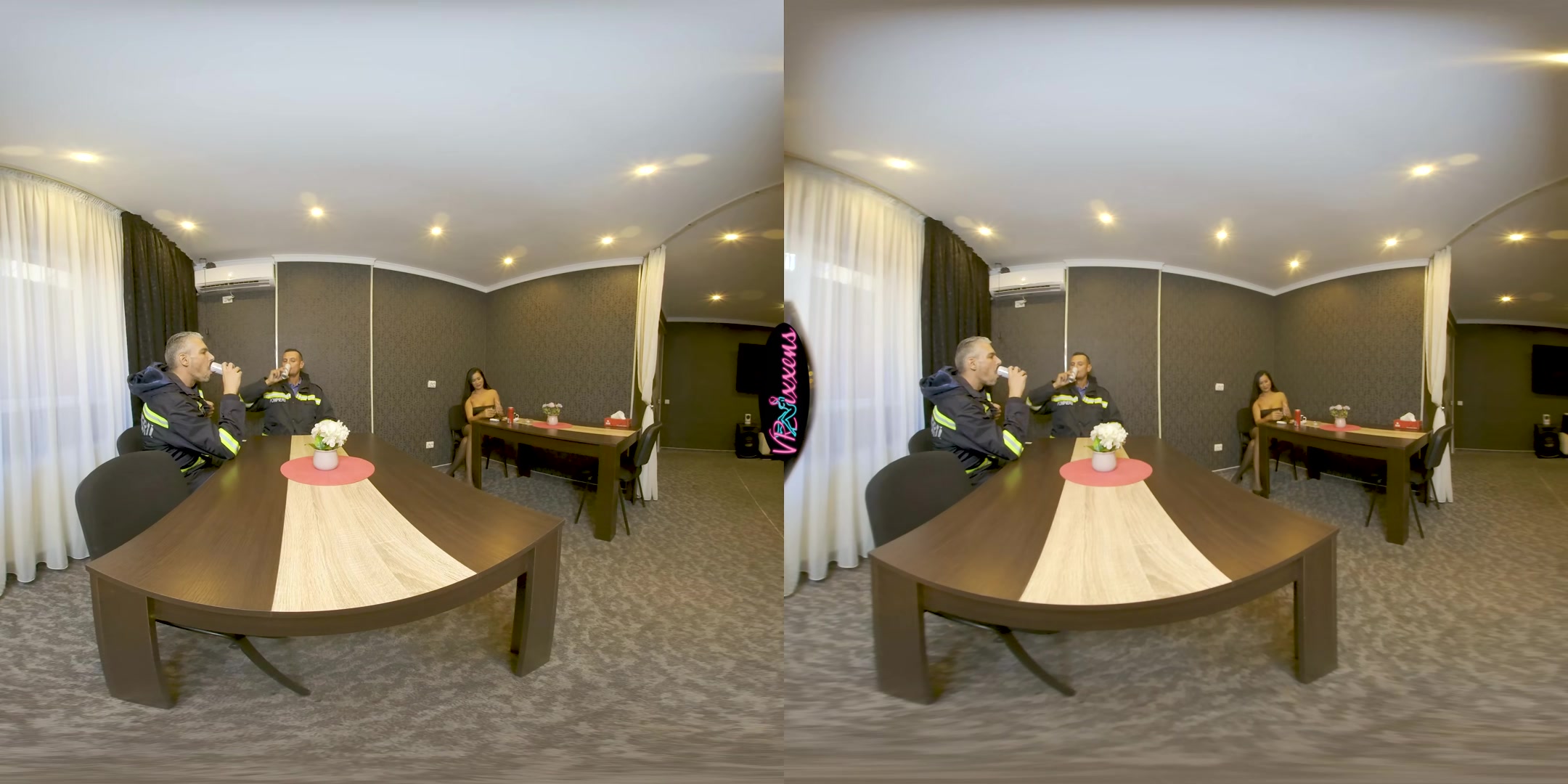 Milf On Fire & Two Firemen - VRixxens