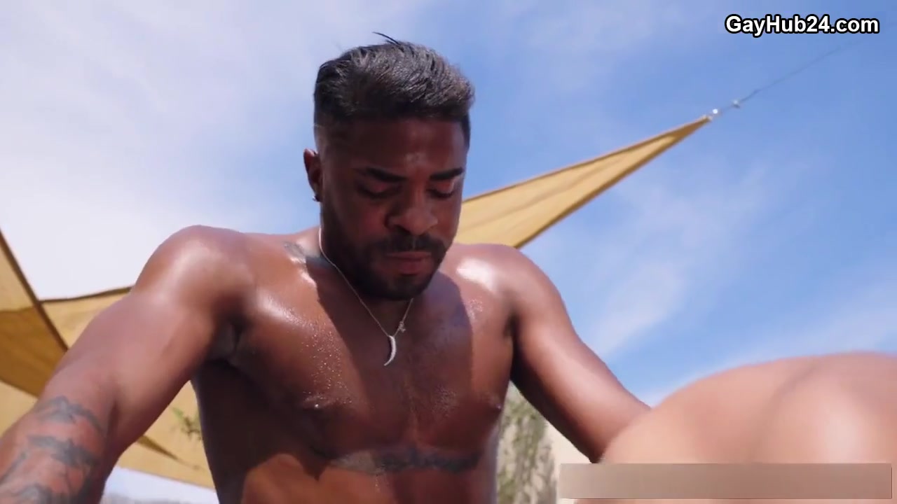 Valentino Sistor - Lucky Bottom Loves Huge Cocks