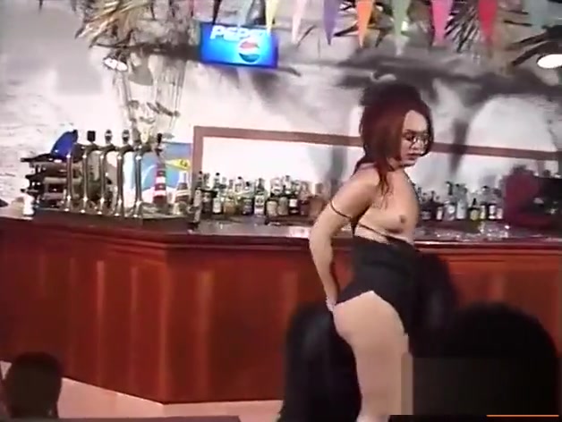 L ENCULADE DE TRANSSEXUEL - Scene 2