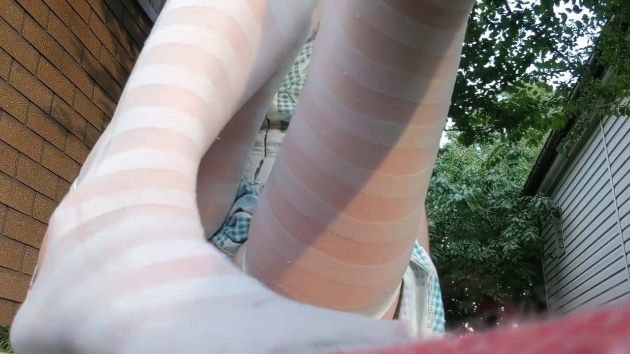 Close Up Pussy! Young Cosplay Girl Cumming In Public Place