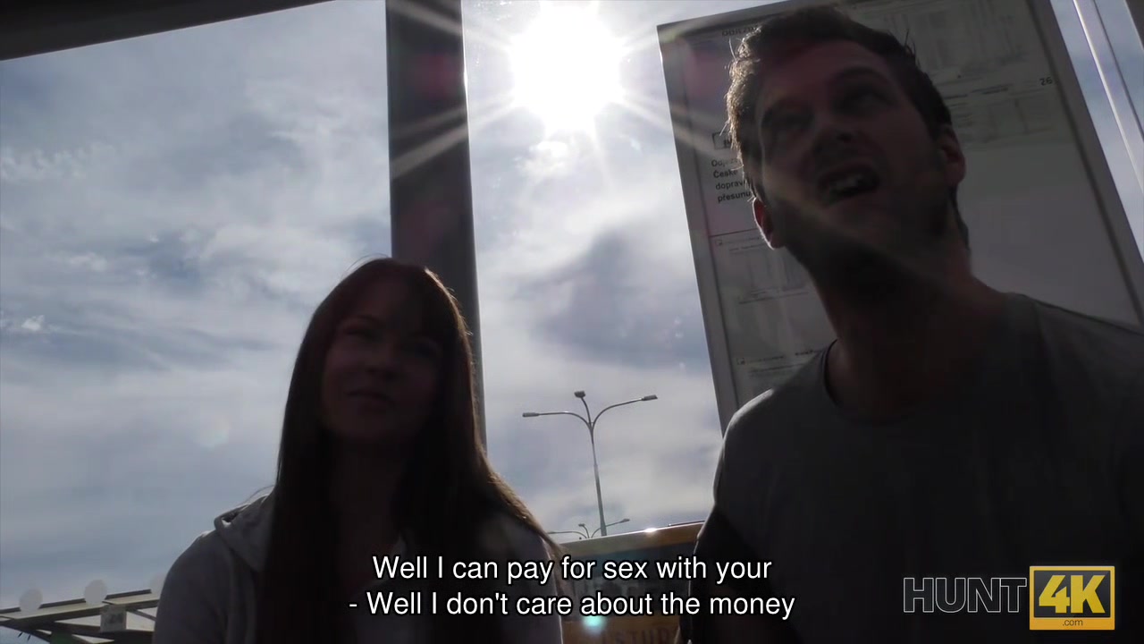 HUNT4K. Tricky guy fucks for cash hot chick who needed accommodation