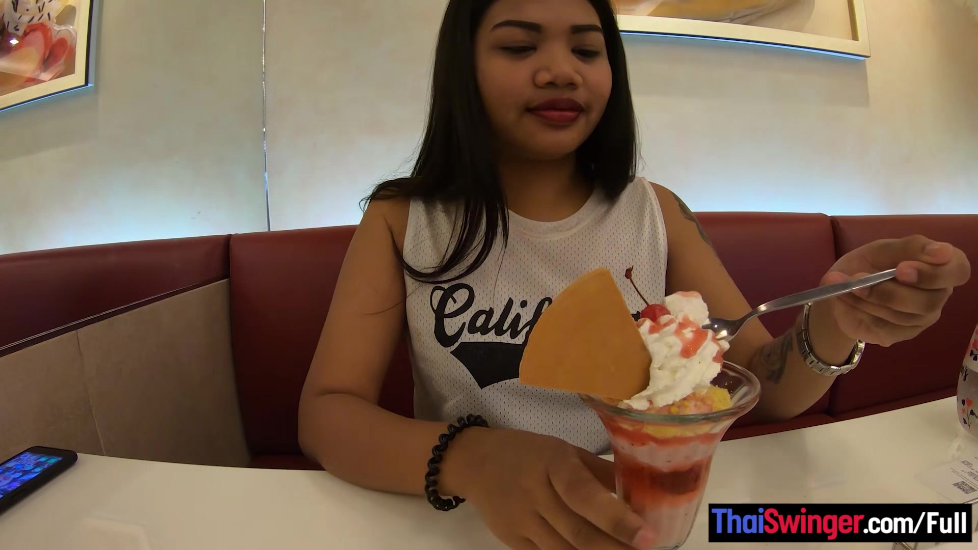 Big ass amateur Thai teen 18+ fucked by her boyfriend after having ice cream