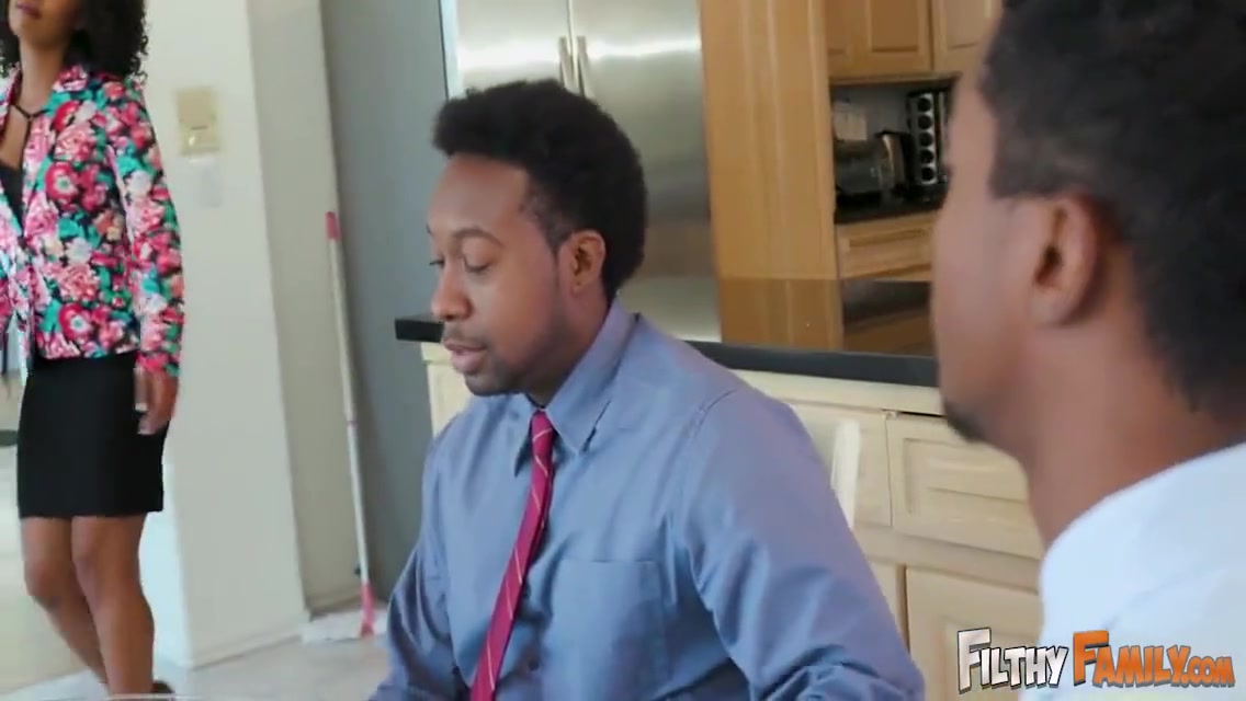 Xavier Miller, Jenna J Foxx And Jenna Foxx In And Jack Blake Keep It In The Step Family 3 Min