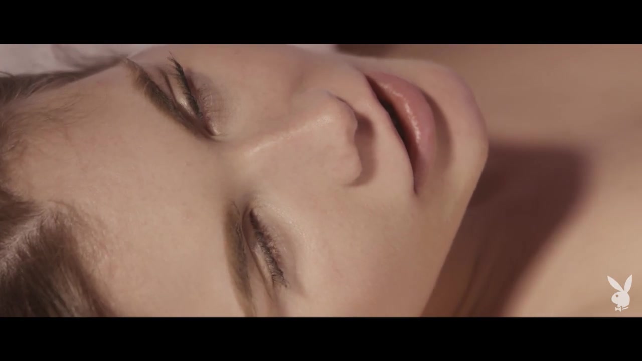 Adult Stars Up Close - PlayboyTV