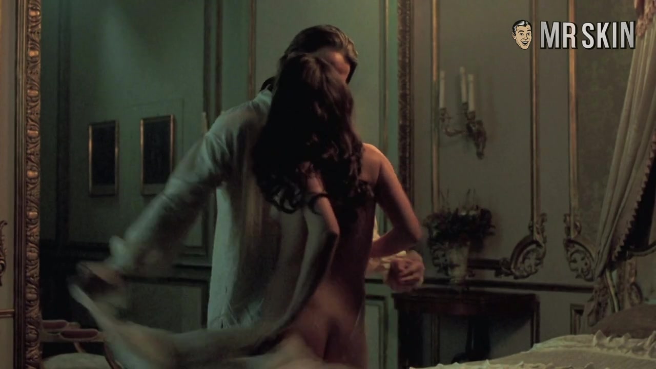 Best Of: Alicia Vikander - Mr.Skin