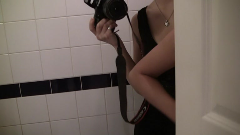 College bitches masturbate in the washroom
