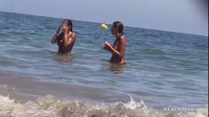 Lots of Beach Boobs - BeachJerk