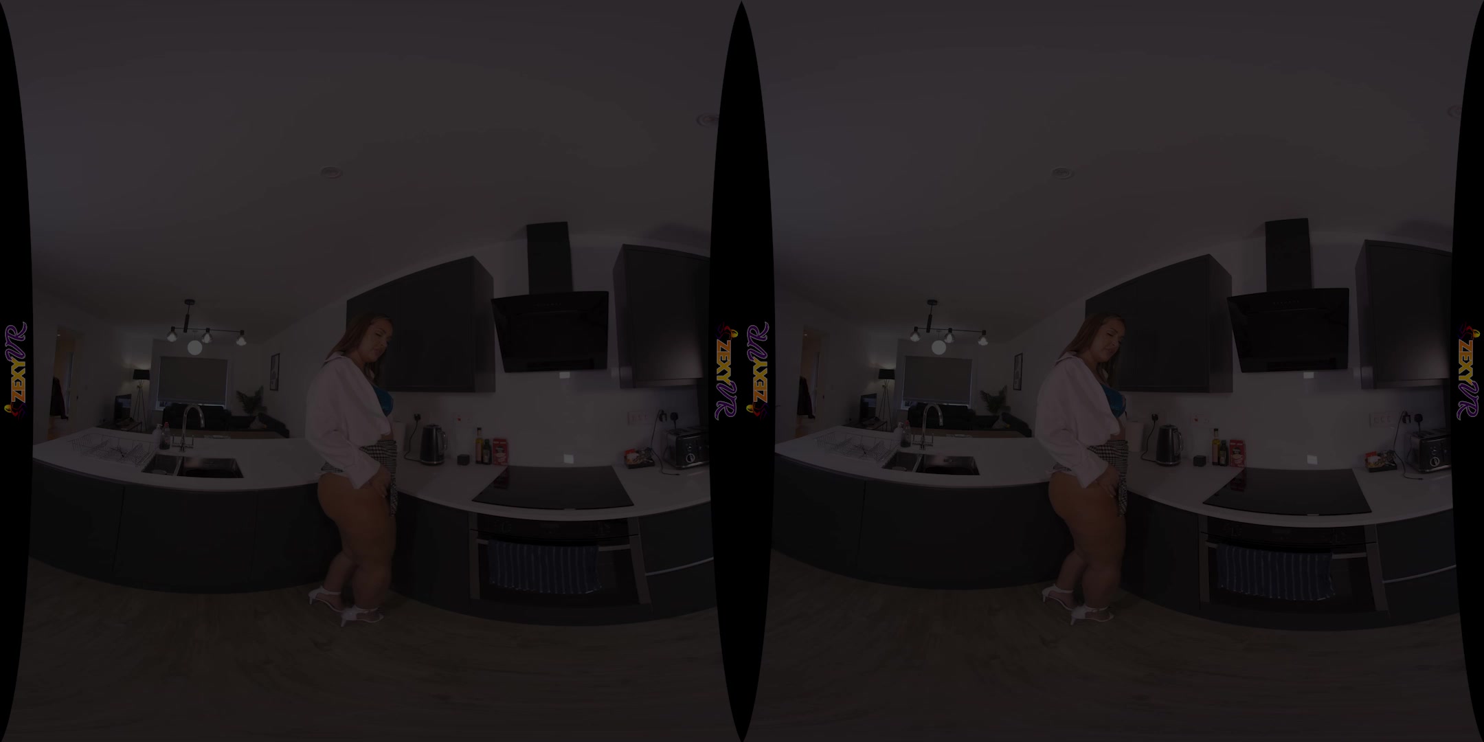 Strip To Unwind featuring Frankie L - ZexyVR