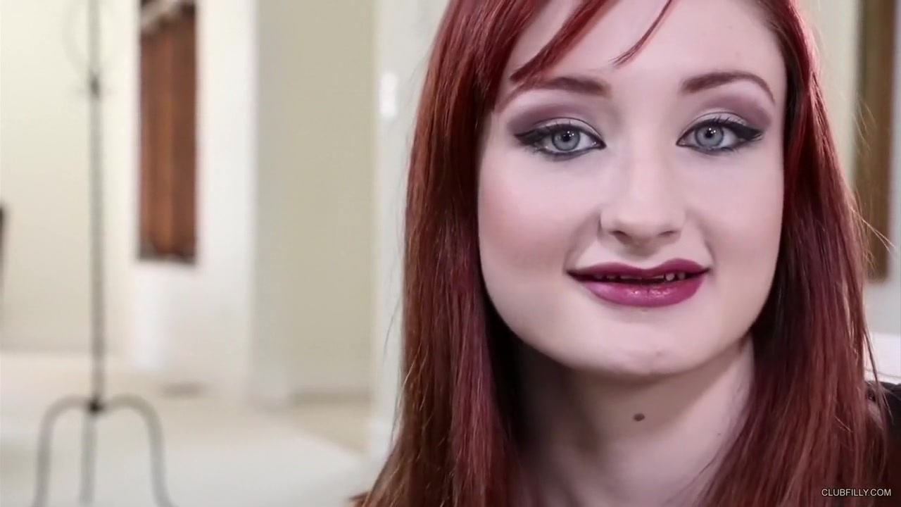 Sasha Heart's Lesbians In Waiting