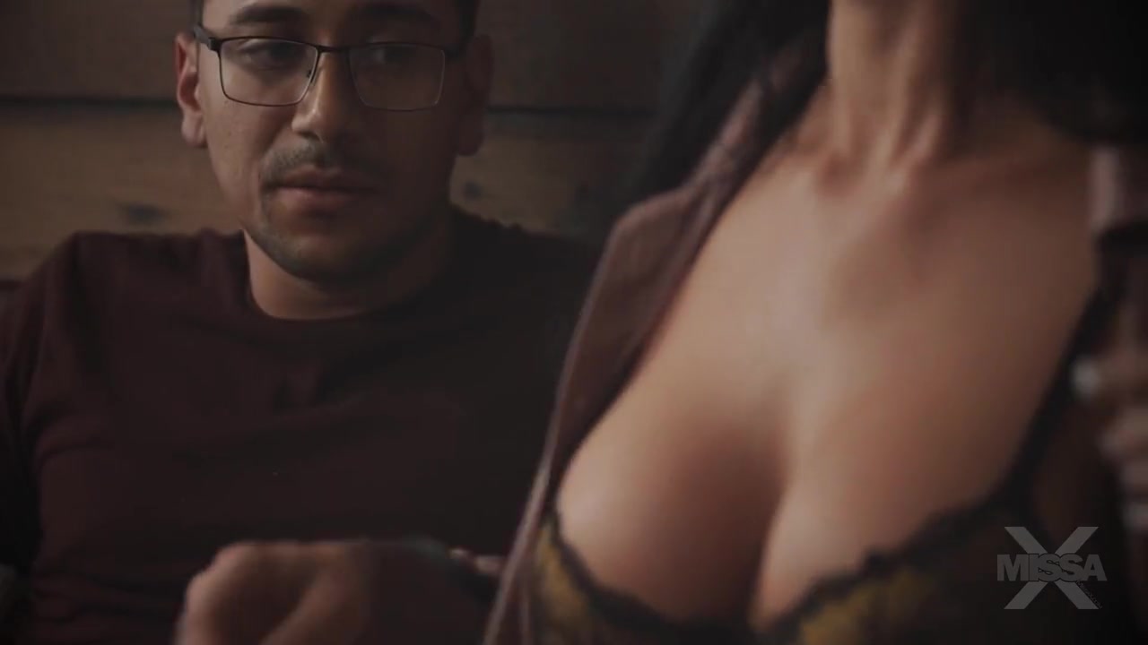 Missa X, Max Fills And Jennifer White In Watching Porn With