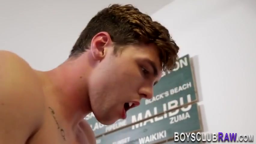 Horny Twink Gets Facialized