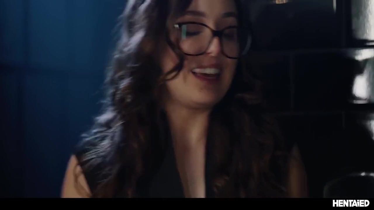 Monster Fucked - Cute Nerdy Girl Gets Her Pussy Wrecked By Toilet Monster With Hentai Anime And Leana Lovings