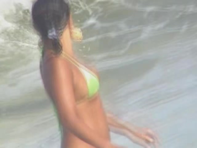 Sexy at the beach - GNDBeachVideos