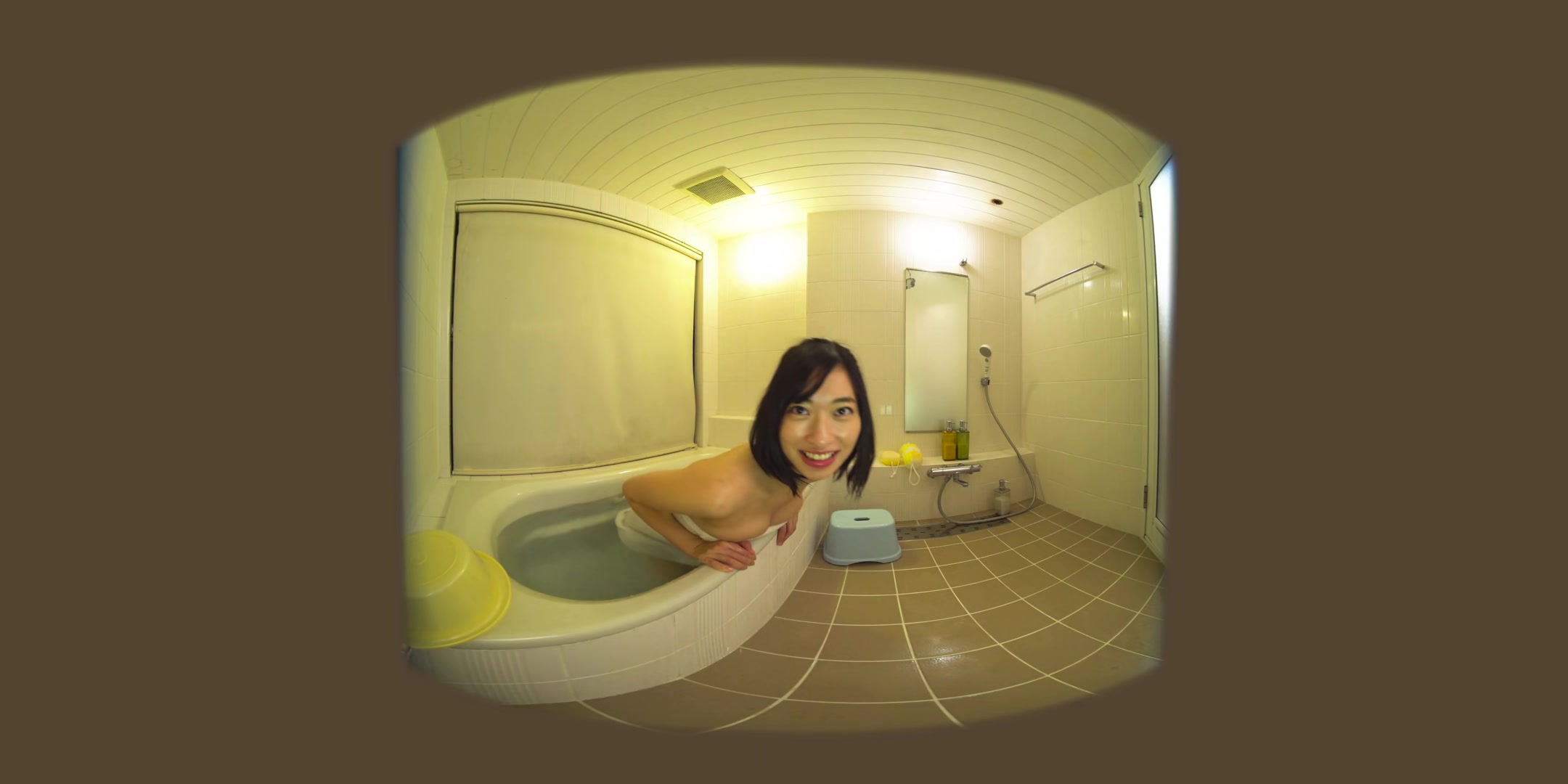 Yuka Kuramochi - Yuka Kuramochi: Self Portrait While Taking a Bath - VRJapaneseidolsParty