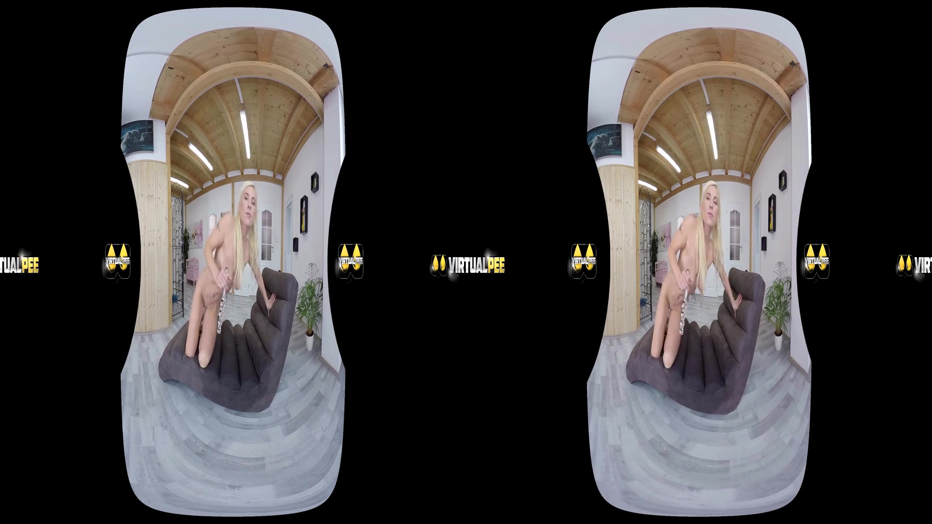 Vanessa Hell in Glass Dildo Pleasure - VirtualPee