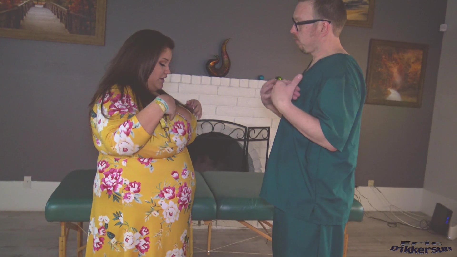 Rubbing Kaleena - Sex Movies Featuring Lusty Bbw
