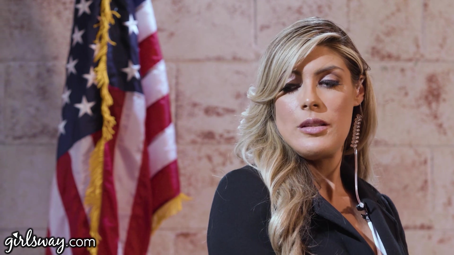 GIRLSWAY Neglected Mayor Has Passionate Sex With Her Stacked Bodyguard