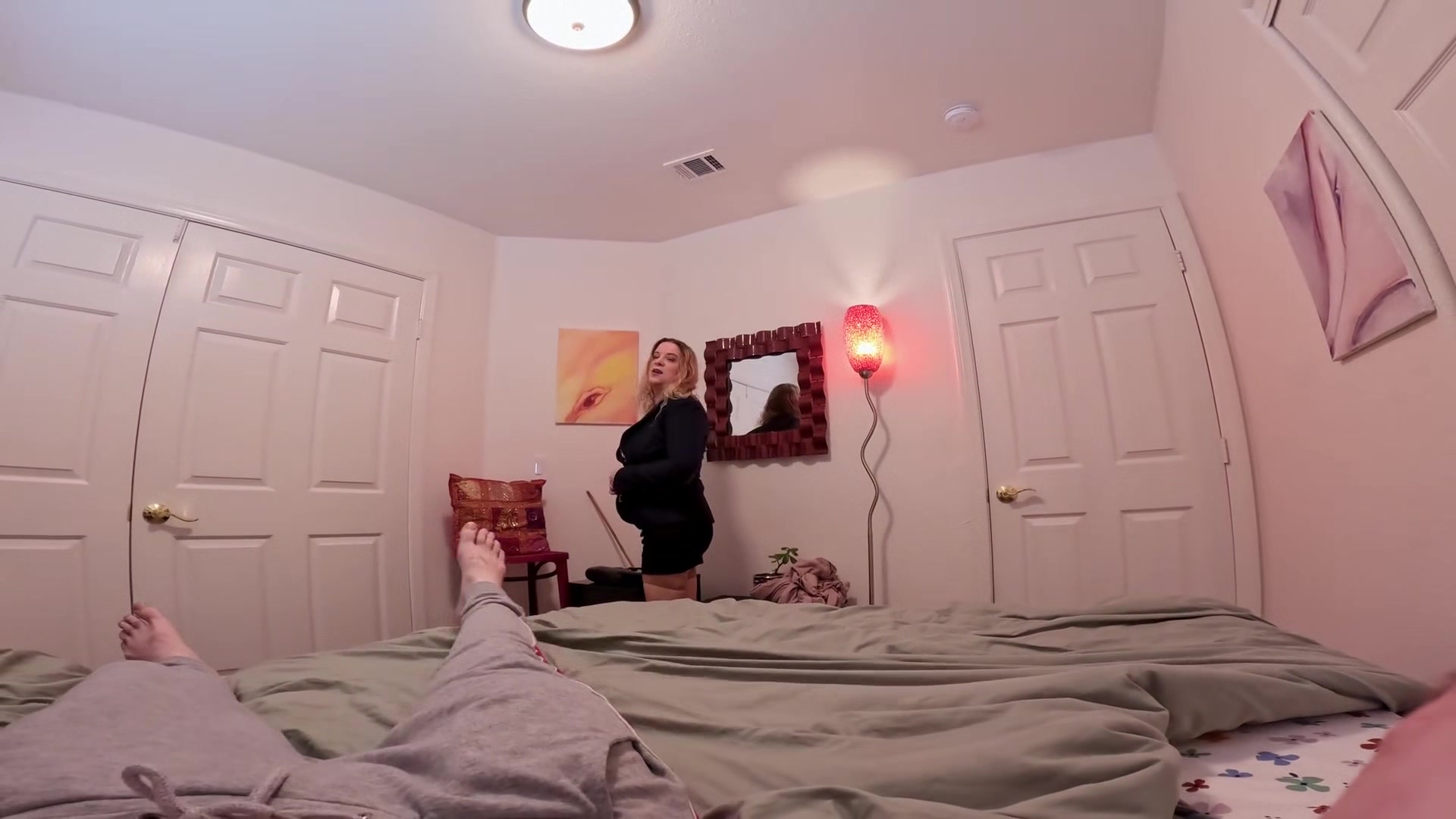 Filling Stepmom's Ass With My Cum On Her Lunch Break