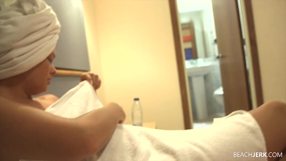 BTS: Boobs Out Chillin' - BeachJerk
