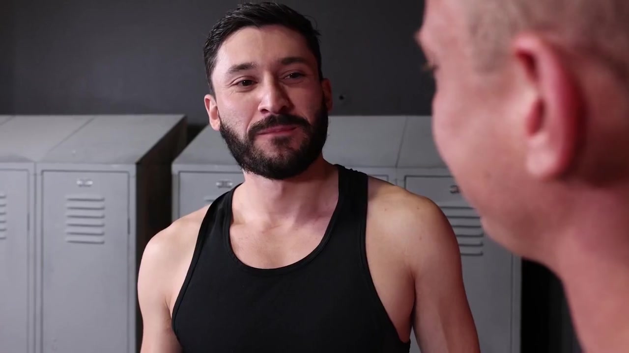 Exciting Hunks Barebacks His Friends Bum Hard After Gym - Gay Porn, Lucas Storm And Scott Demarco