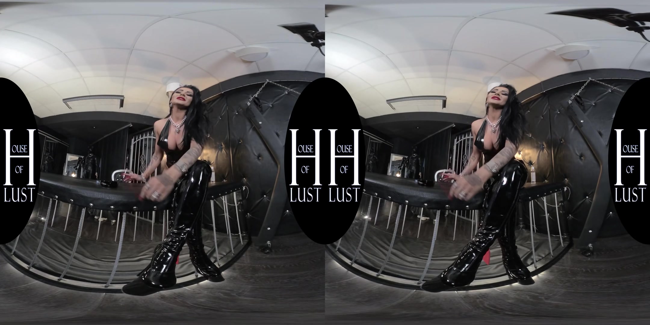 Mistress Kennya - Up Close And Personal Session - VRVids