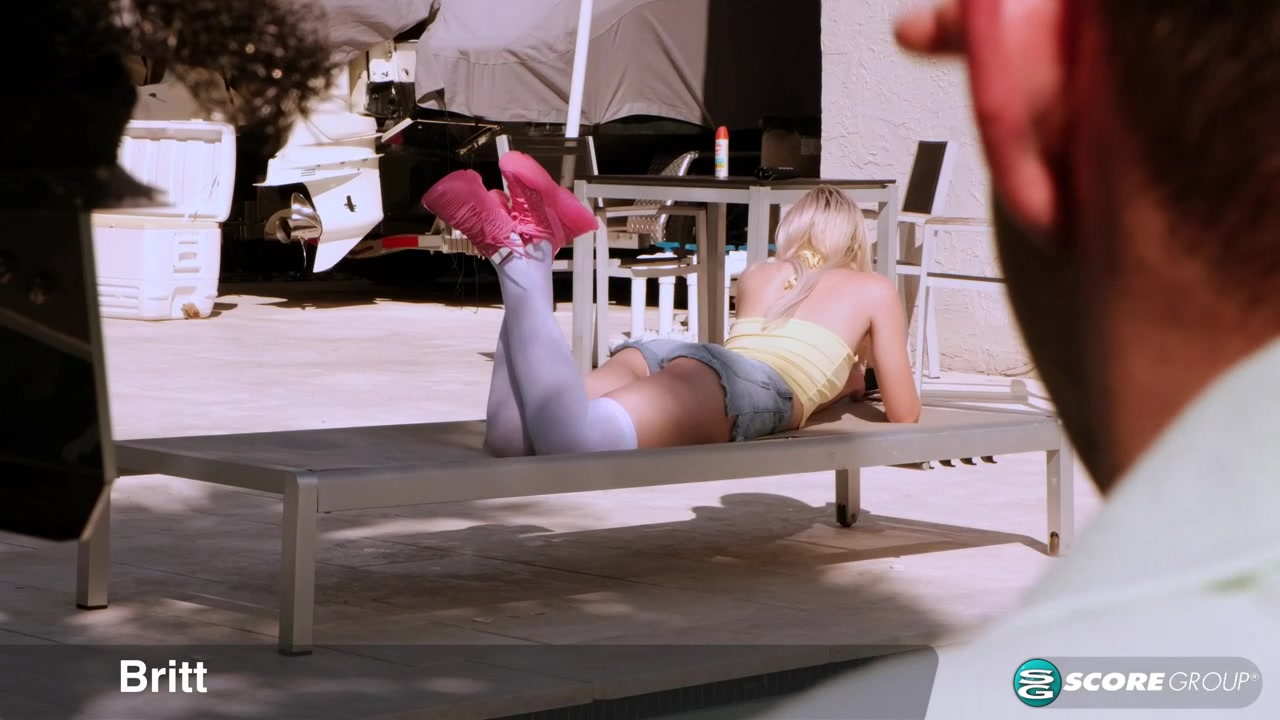 Tight, little blonde cutie gets her tight cunt stretched by an older guy outdoors until she has her pierced tongue coated with cum.