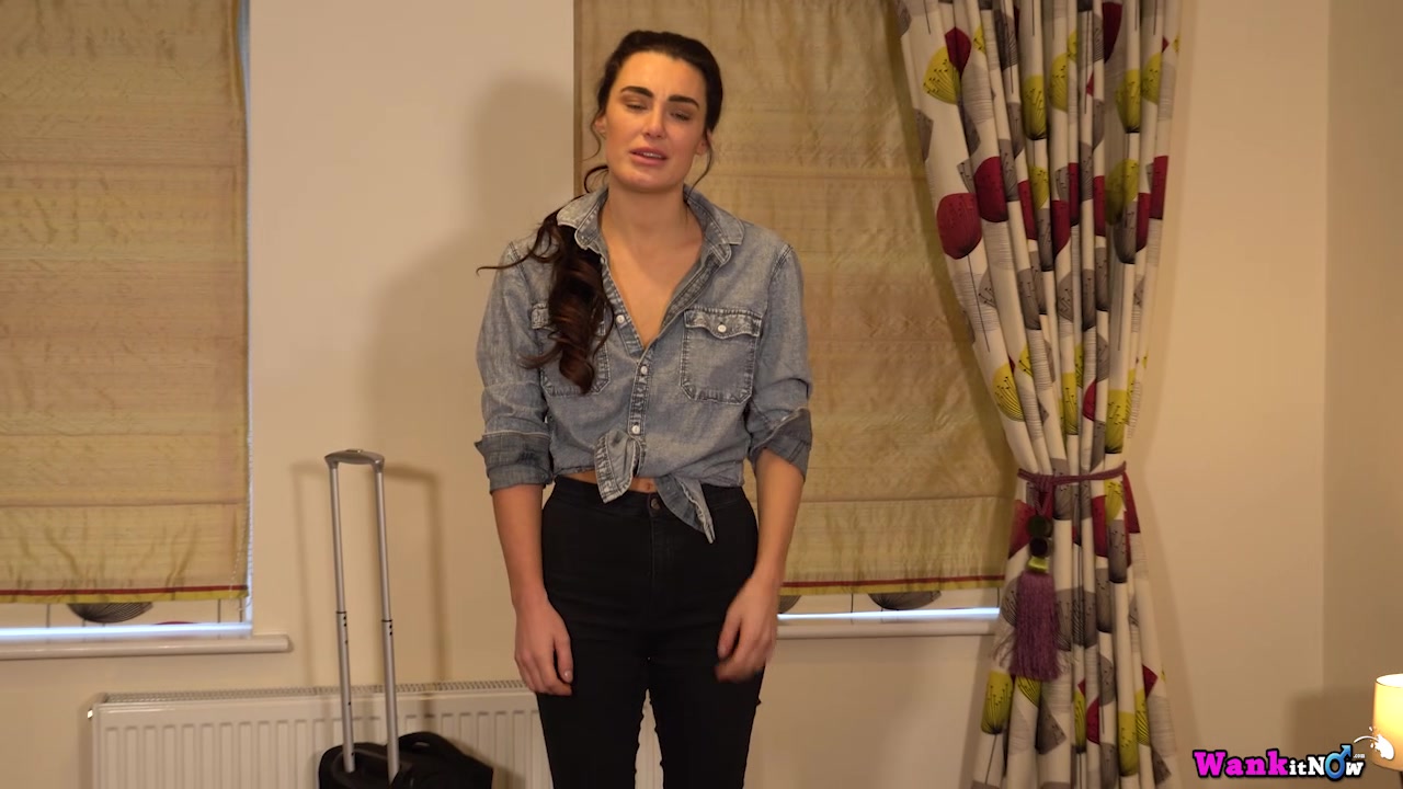 Laura - Double Booked - Sexy Videos - WankitNow