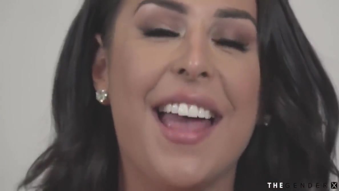 Bukakke Trans Orgy With Dreamy Ts Goddesses - Annabelle Lane