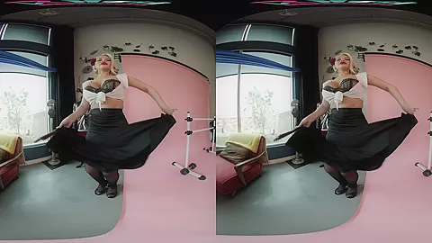 VRHUSH Flamenco dancer Bridgette B puts on a show