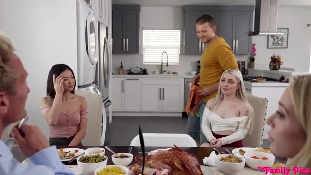 Stepbrother Is Thankful For His Penis - S22:E3 - Myfamilypies