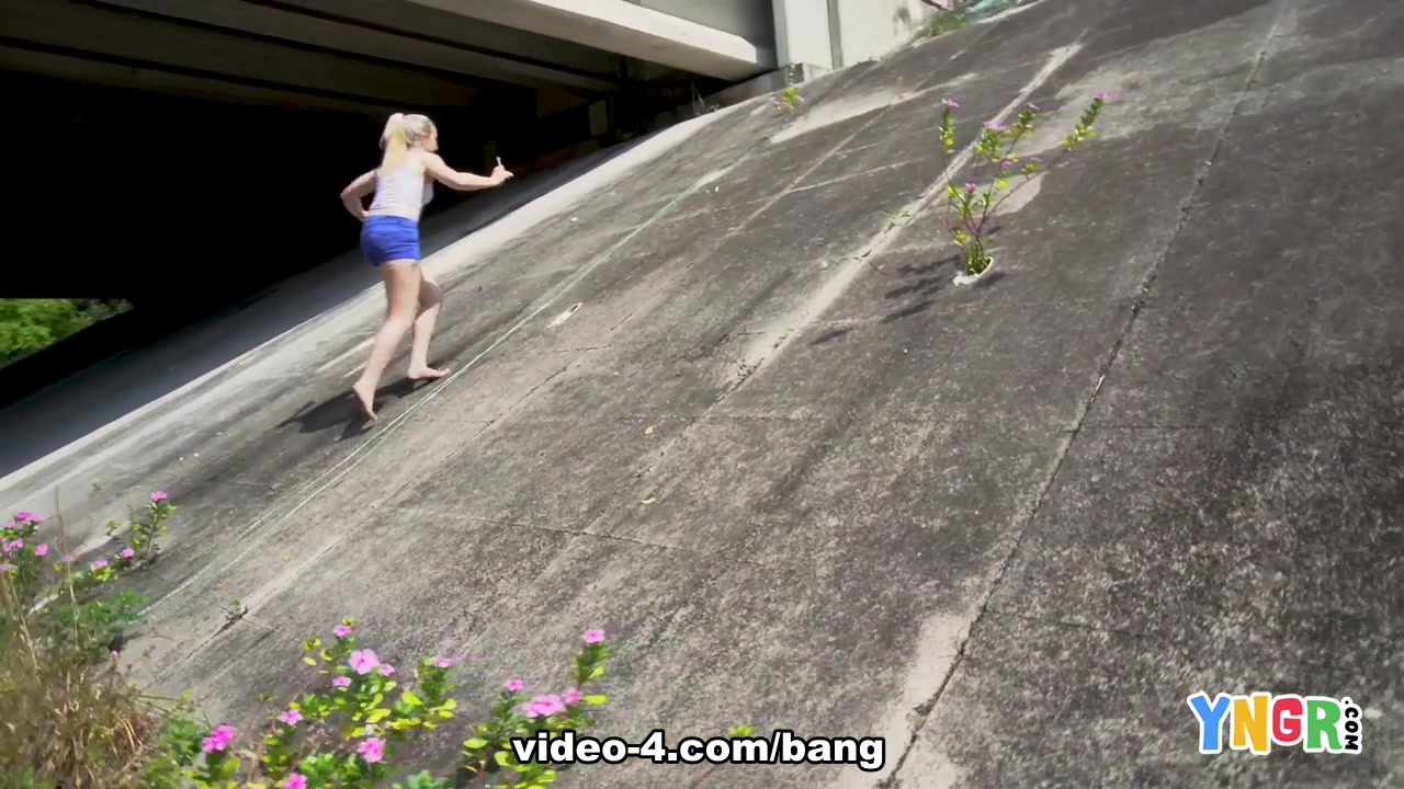 Cameron Minx is a wild blonde that flashes on the highway - Yngr