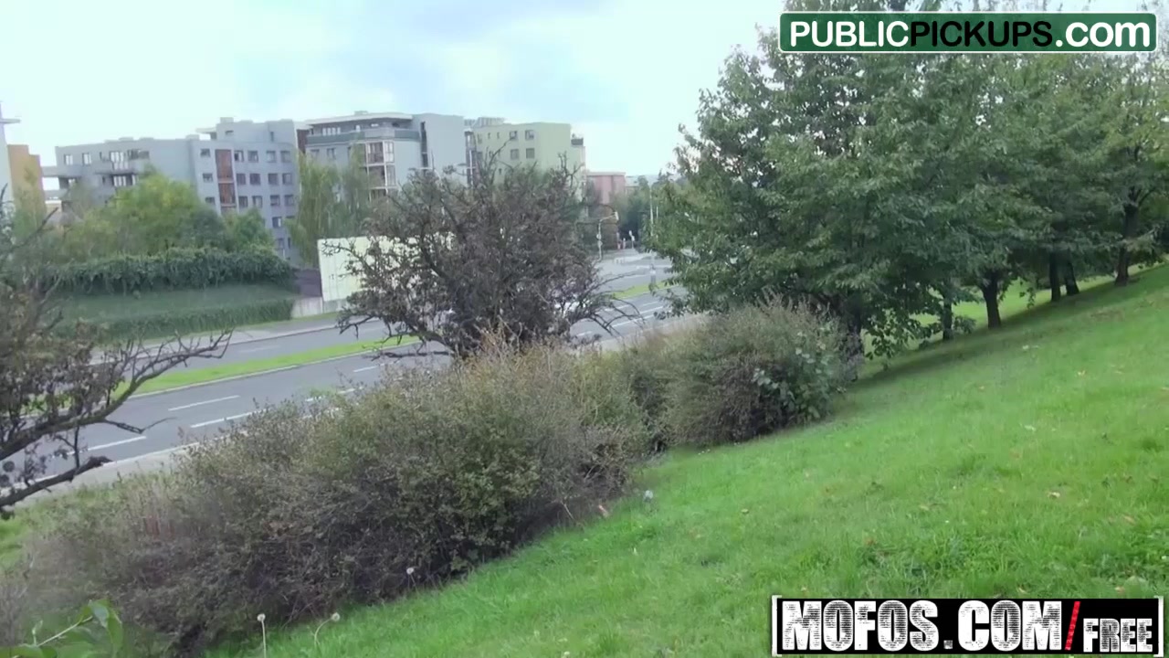 Ashley Woods - Amateur Slut Fucks for Cash - Public Pick Ups