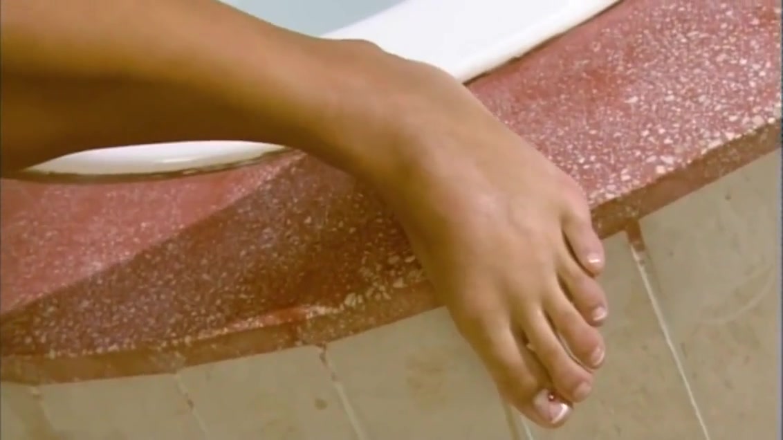 Solitary Pleasure For A Young Slut Fingering Herself In The Bathroom 6 Min