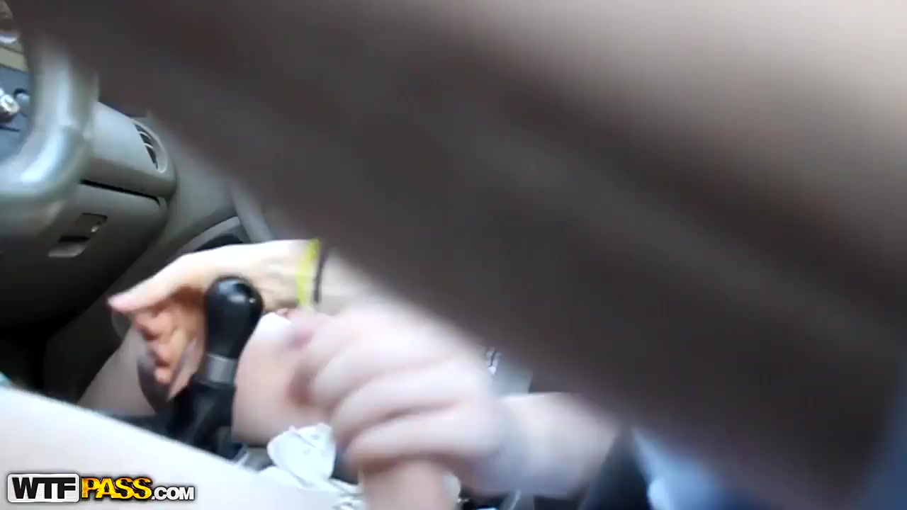 Amateur beauty plays with big dick in a car