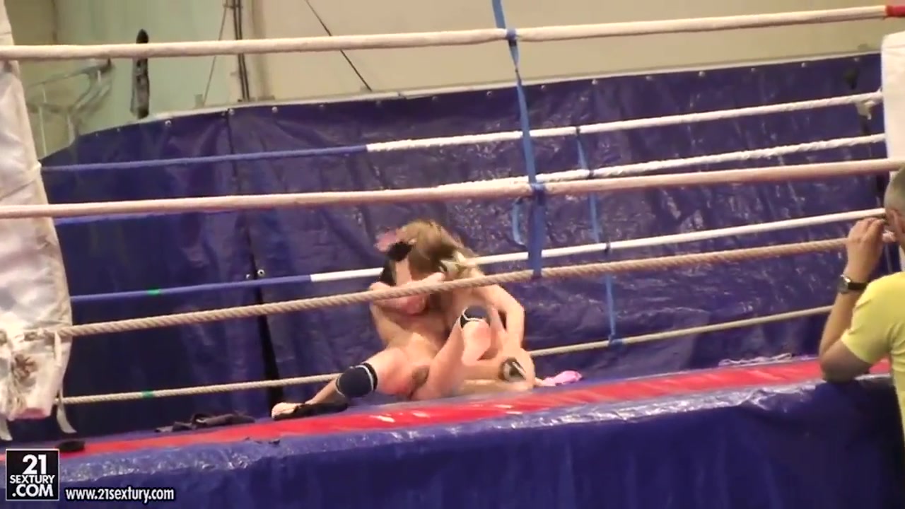 Candy Love and Destiny having fun after catfight