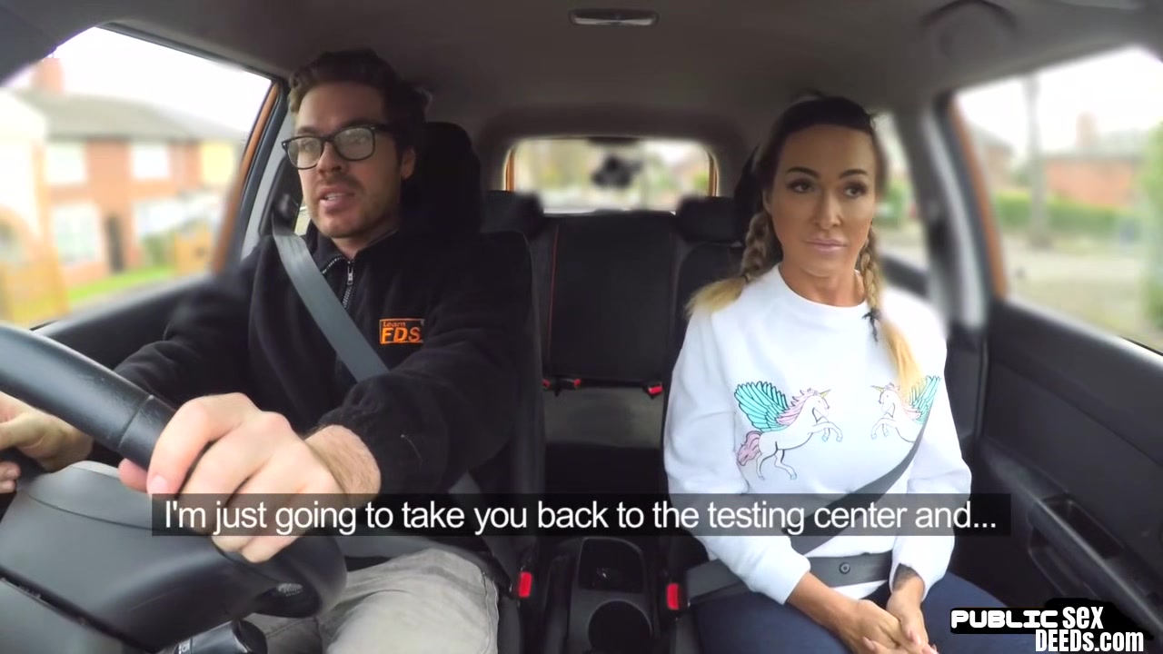 Busty MILF public fucked in car outdoor by driving tutor