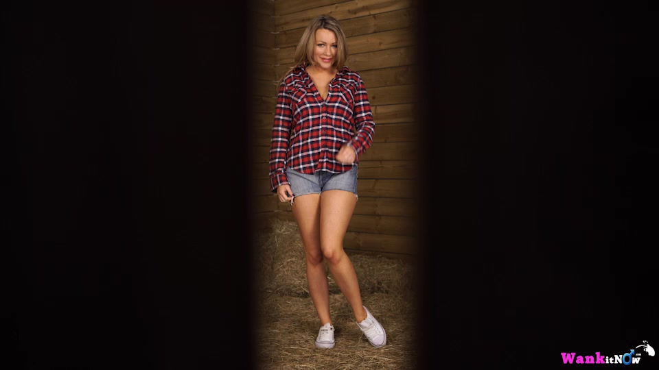 Penny L - Busty Barn Girl - Sexy Videos - WankitNow
