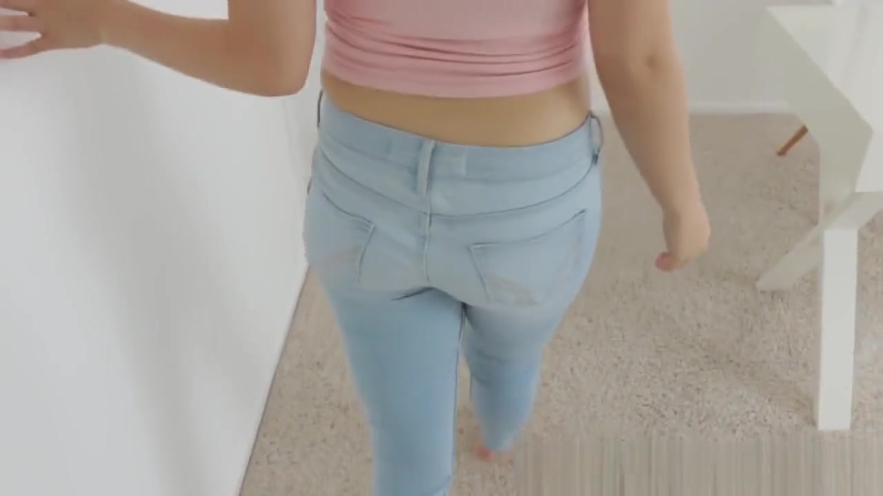 teen 18+ stepsis facial pov