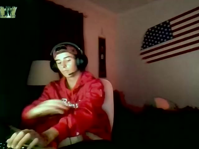 Hot Twink On Cam