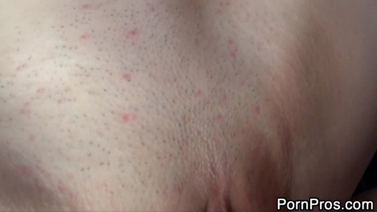 Amateur video I took while screwing my girlfriend in the car