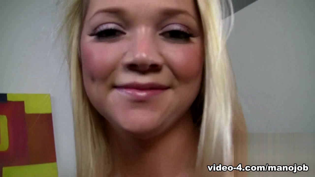 Jessie Andrews in I Just Graduated ! - ManoJob