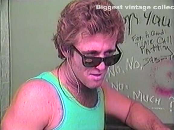 Amber Lynn, Danielle, Erica Boyer in vintage xxx clip