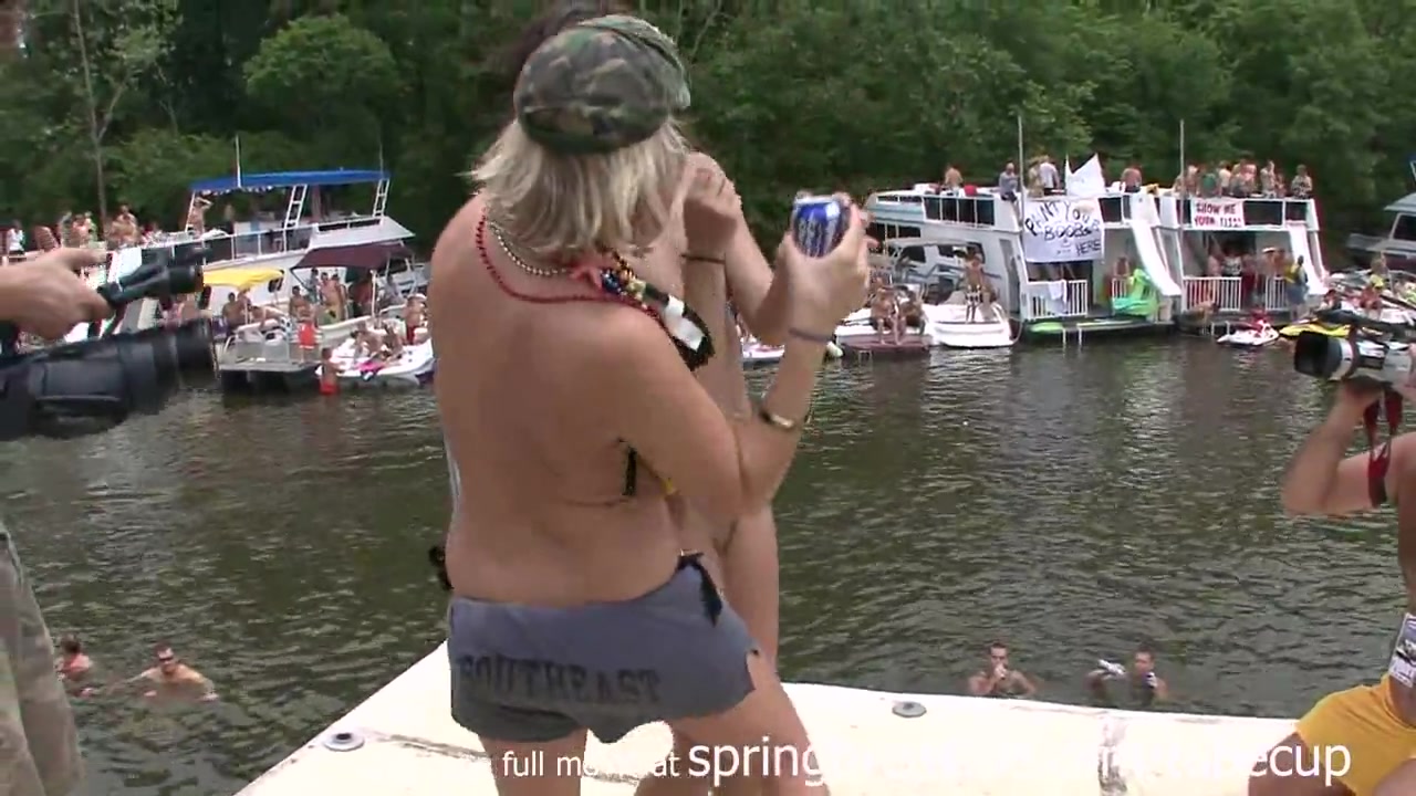 SpringBreakLife Video: Public Naked Dance Off