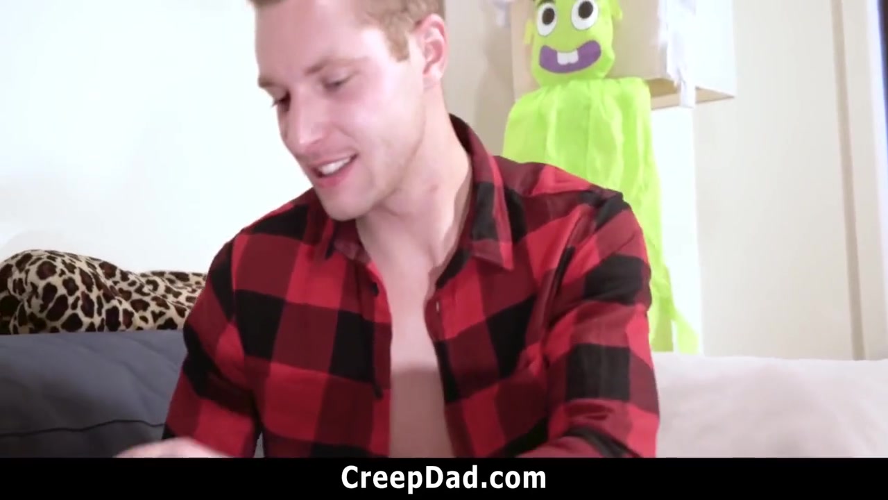 Gets Scared By His Stepfather Creepdad 8 Min - Stepdad, Benjamin Blue And Ryan Bones