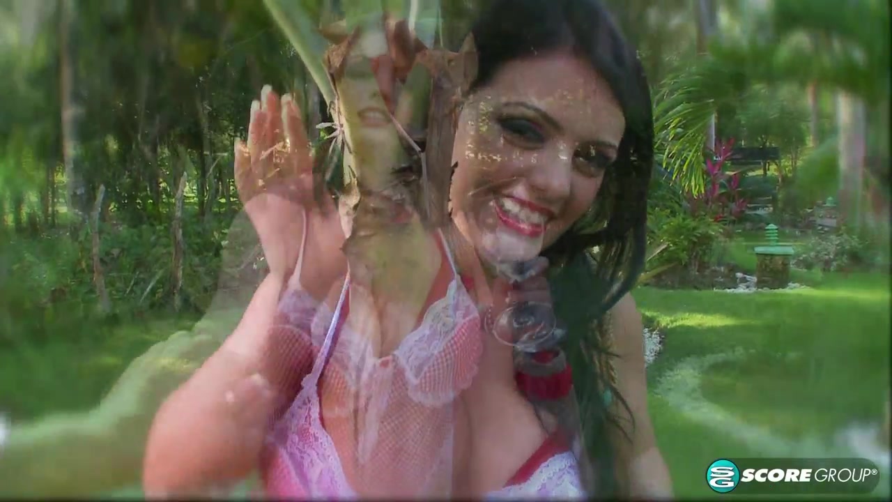 Life Is A Picnic For Arianna Sinn - ScoreLand