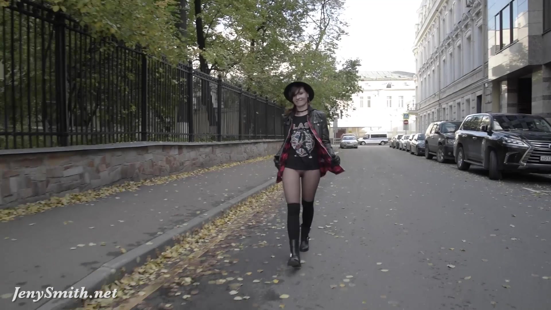 Jeny Smith pantyhose fire walking