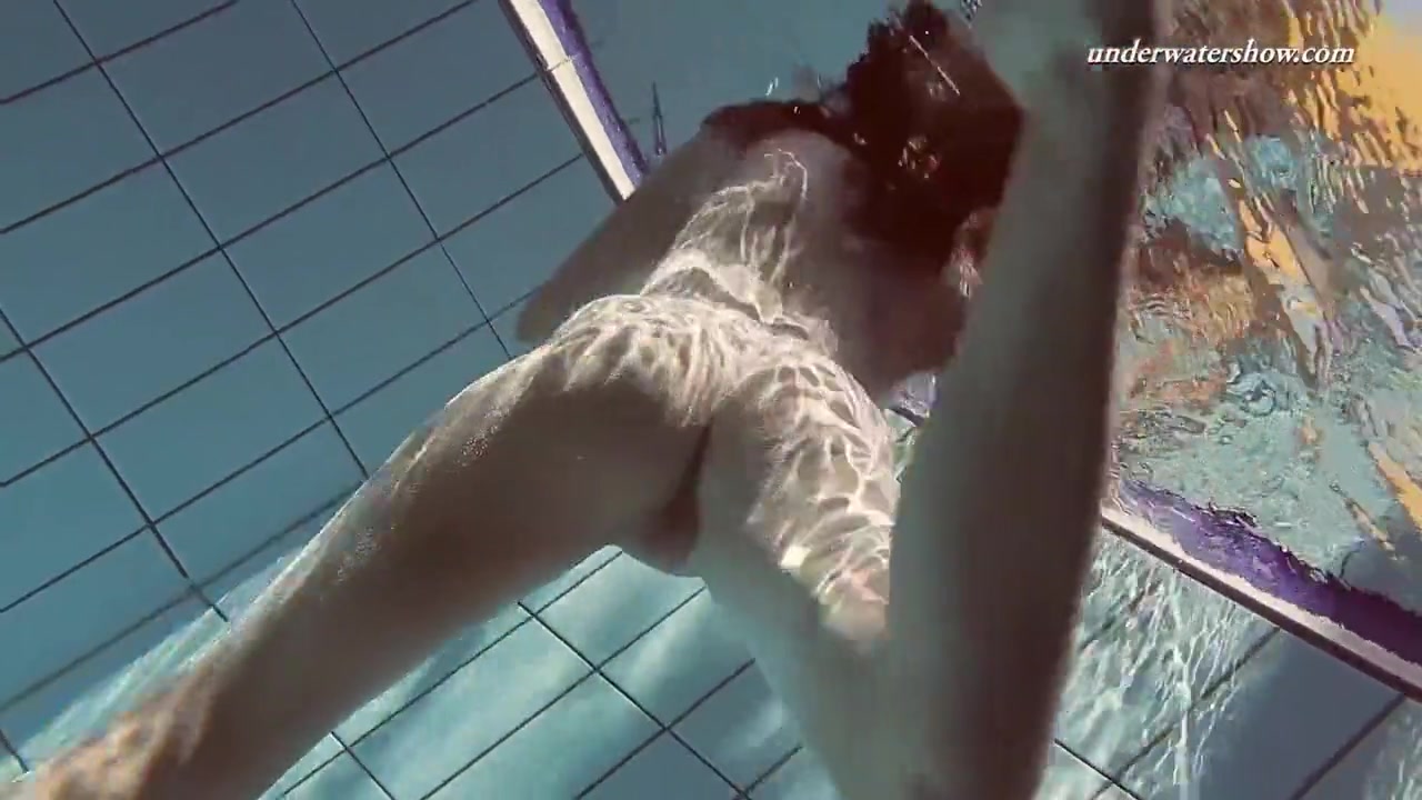 Sima Shows Her True Nature Underwater