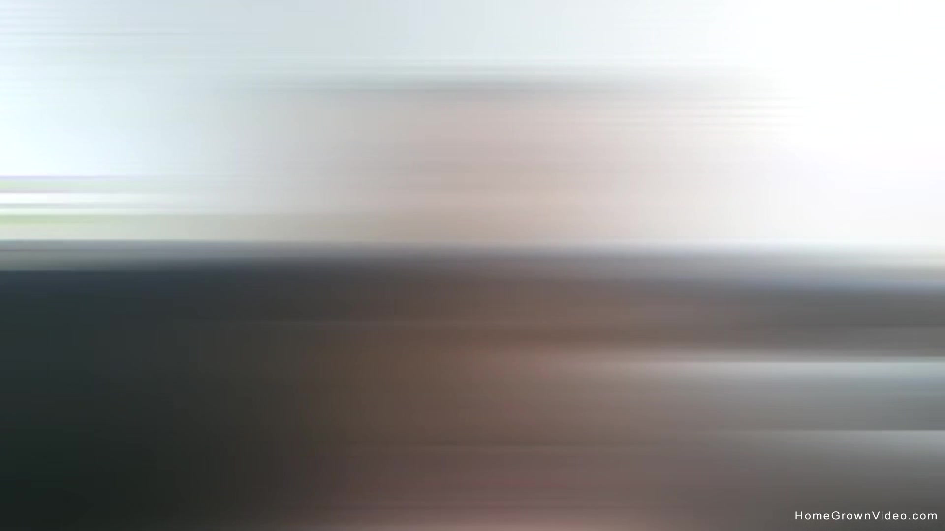 Skinny teen 18+ MILF gets off with her big toy