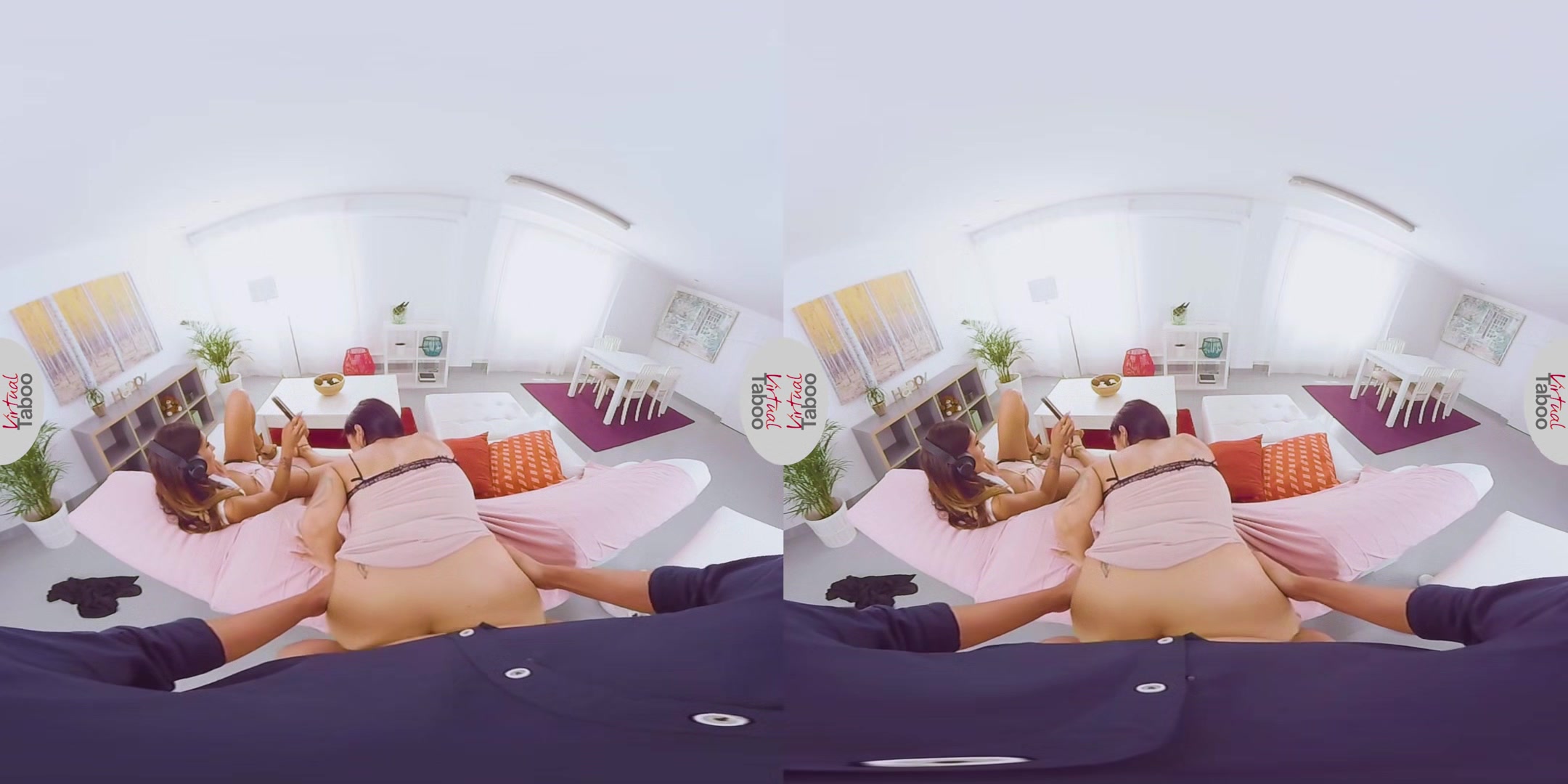 Bianka Blue, Raquel Martin VR Porn: Mom Thinks Daughter Is No Problem - VirtualTaboo